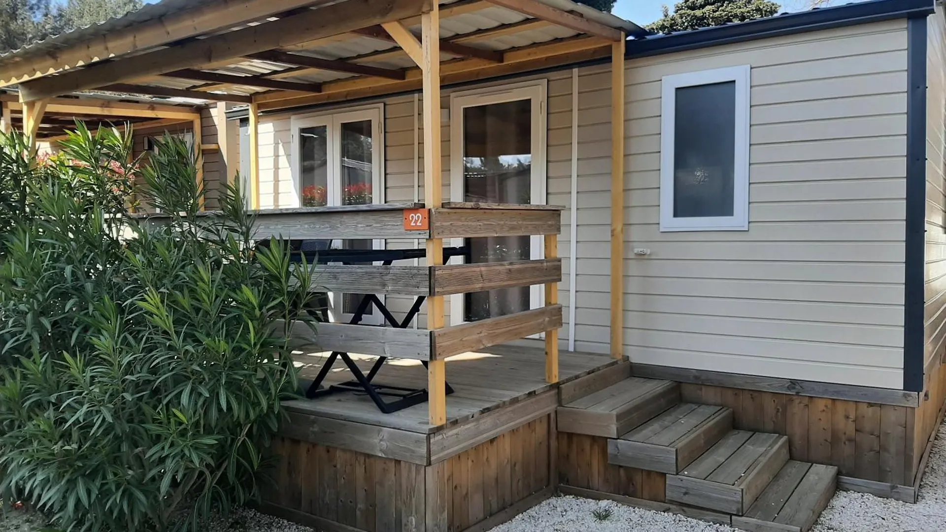 Eco-Lodge Lou Pantai Le Pradet Campsite